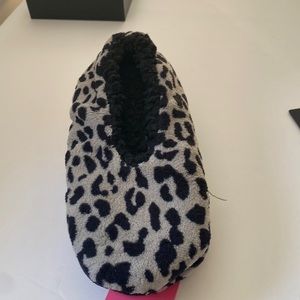 Isaac Mizrahi slippers